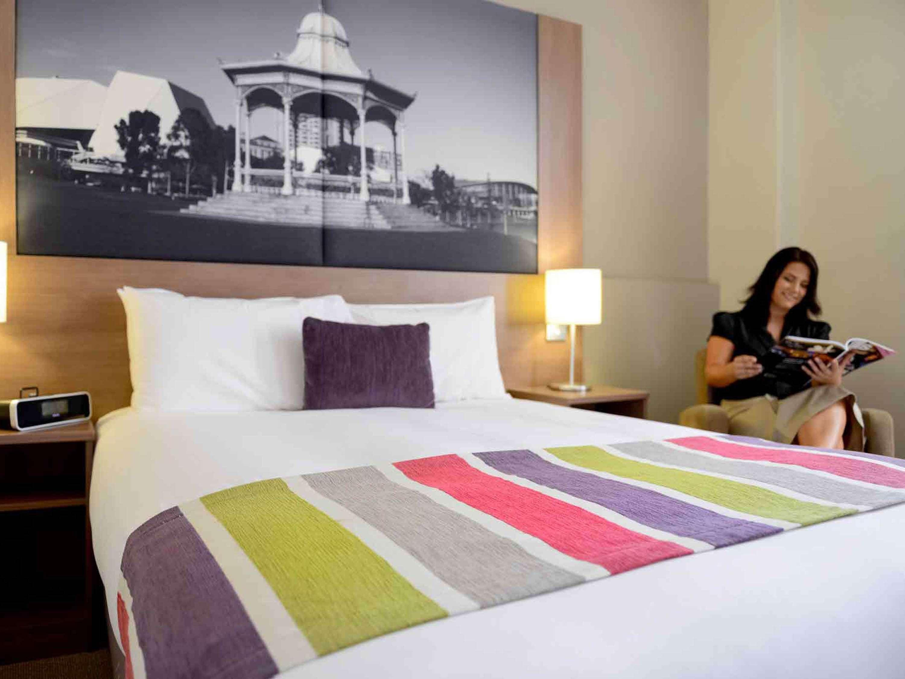 Grosvenor Hotel Аделейд Екстериор снимка