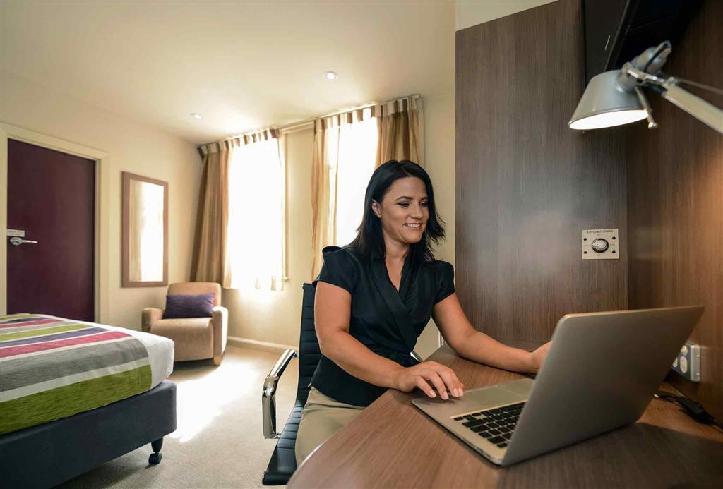 Grosvenor Hotel Аделейд Екстериор снимка