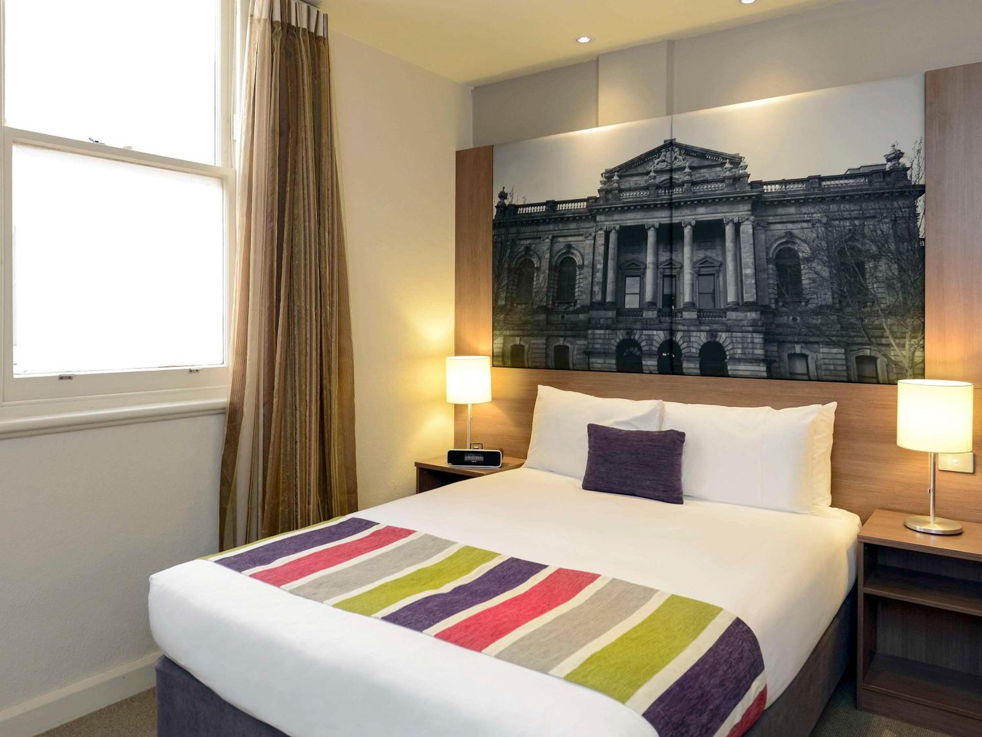 Grosvenor Hotel Аделейд Екстериор снимка